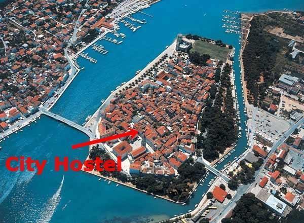City Hostel Trogir Eksteriør bilde