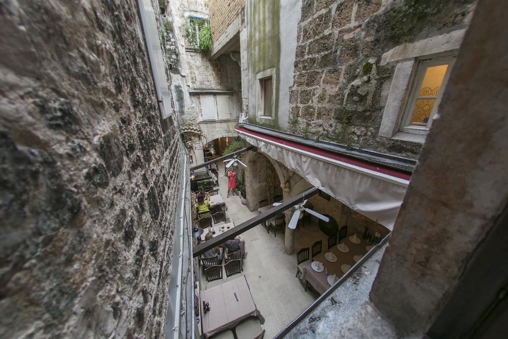 City Hostel Trogir Eksteriør bilde
